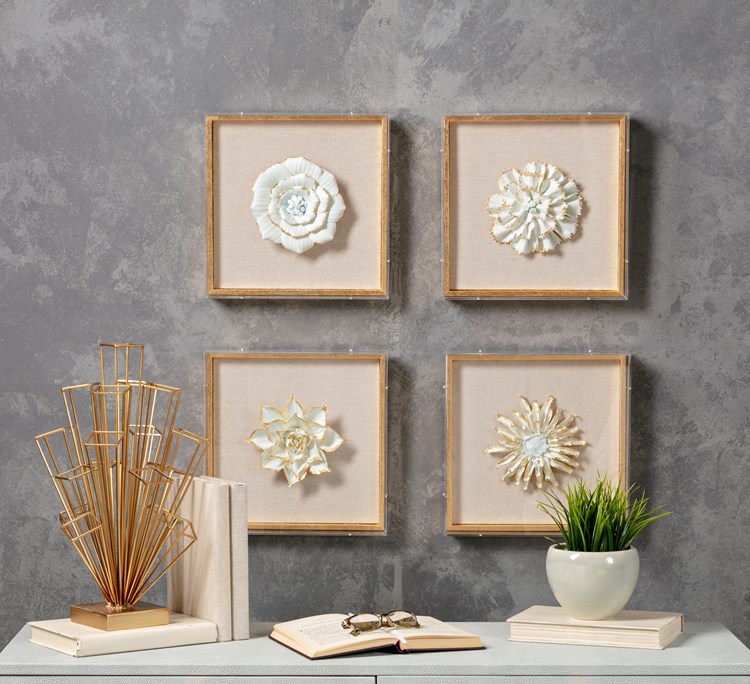 CUADRO  DE FLORES DE PORCELANA